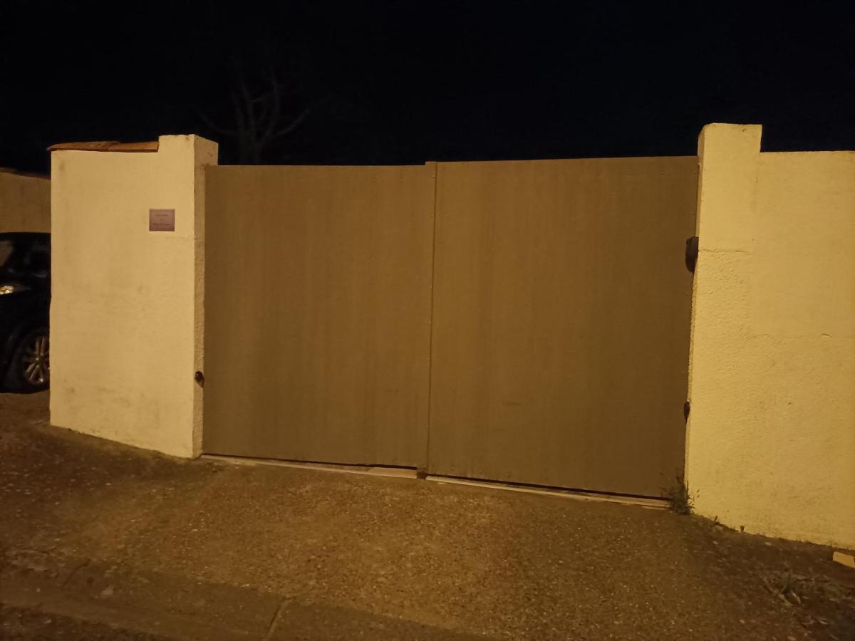Bed and Breakfast Bulle D'Evasion Trèbes Exterior foto